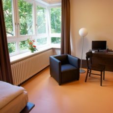 Schlafzimmer – barrierefreies Integrationshotel Berlin-Mitte